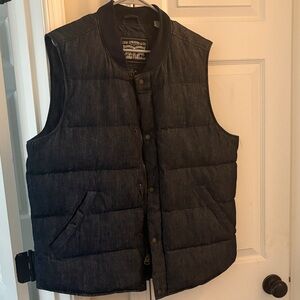 Levi's Men's Dark Navy Blue Puffer Vest